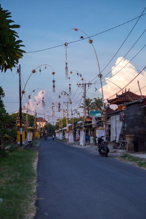 Seaside Tribe - Boutique Surf Stay & Retreat Tanah Lot Buitenkant foto