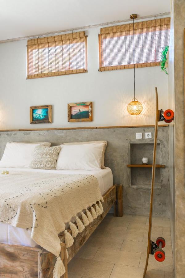 Seaside Tribe - Boutique Surf Stay & Retreat Tanah Lot Buitenkant foto
