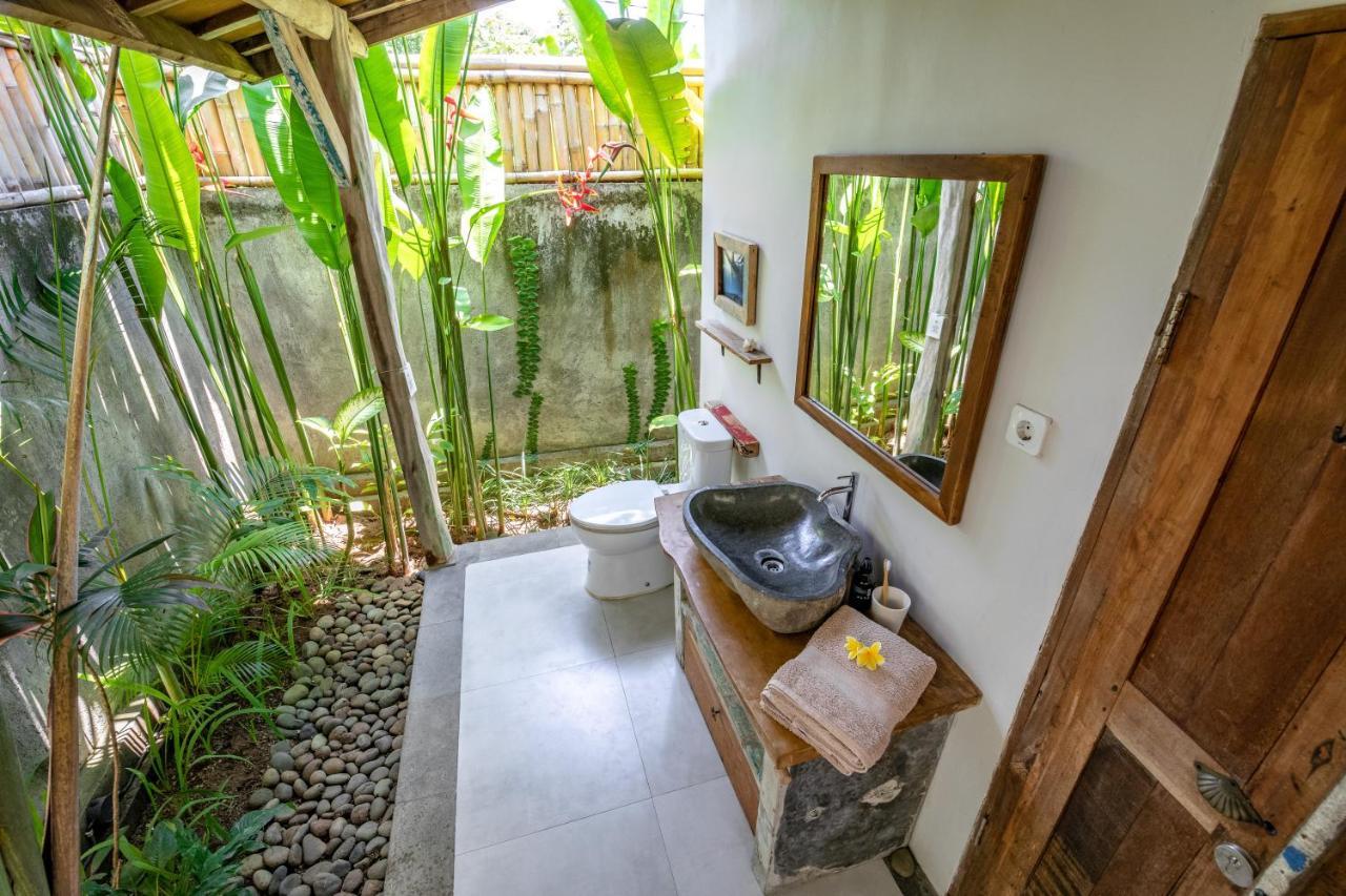 Seaside Tribe - Boutique Surf Stay & Retreat Tanah Lot Buitenkant foto
